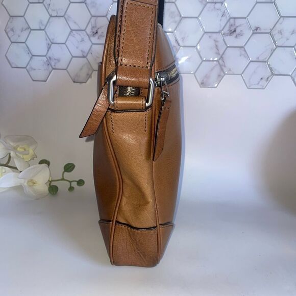 Fossil Wright North South City Crossbody Bag - Picture 4 of 10